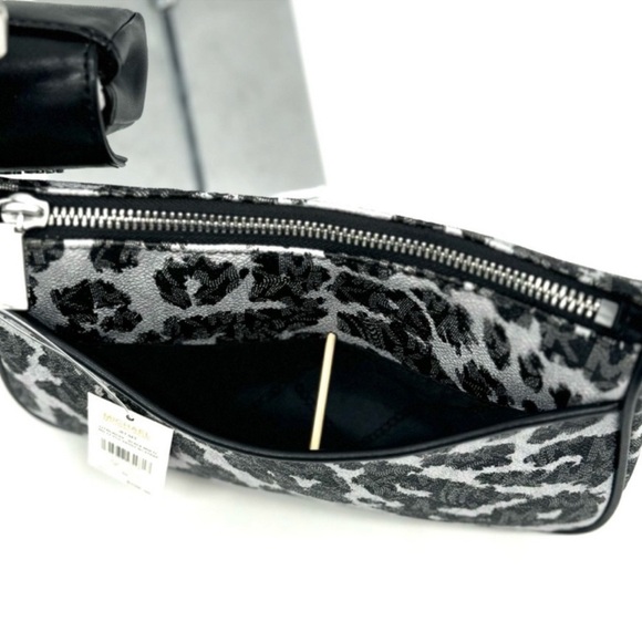 Michael Kors Jet Set Medium Leopard Logo Crossbody Bag w AirPods Case and Wallet - Picture 9 of 15